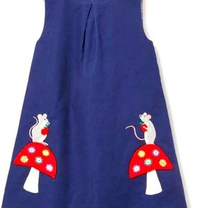 Mini Boden pinafore dress- like new condition; size 5yr-6yr